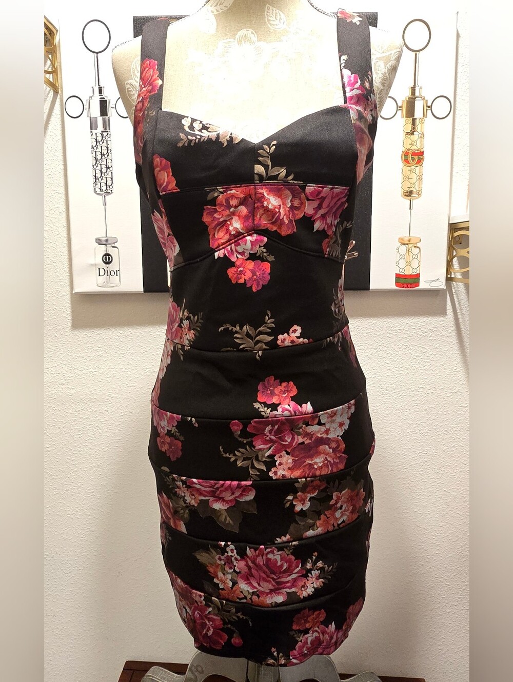 Junior Size 5 Black Floral Sweetheart Bodycon Dress